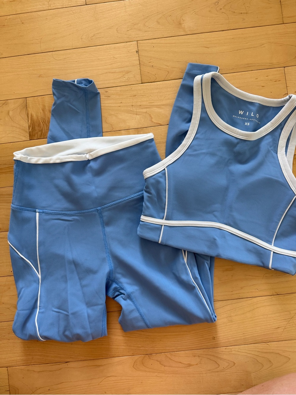 WILO Blue Athletic Crop Tank & Legging Set XS - Picture 2 of 4